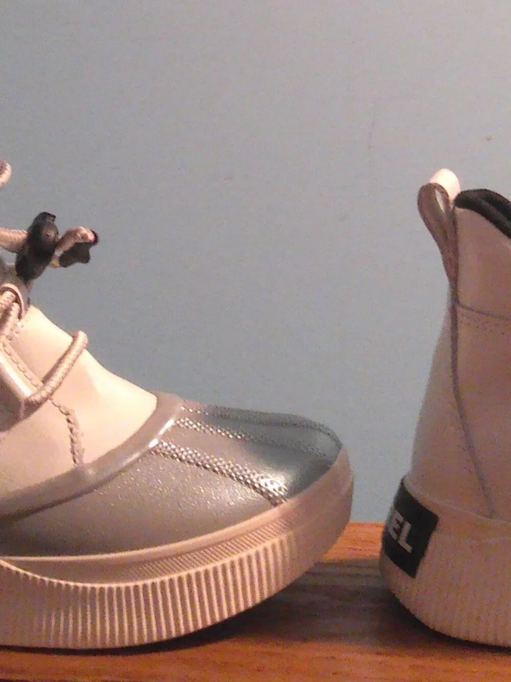 Sorel nwt boots